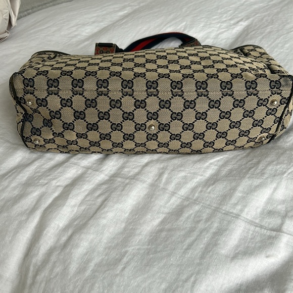 Gucci Navy Red Tote Handle Bag - Picture 16 of 17